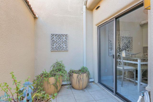 3033 E Rose Lane, Phoenix, AZ 85016