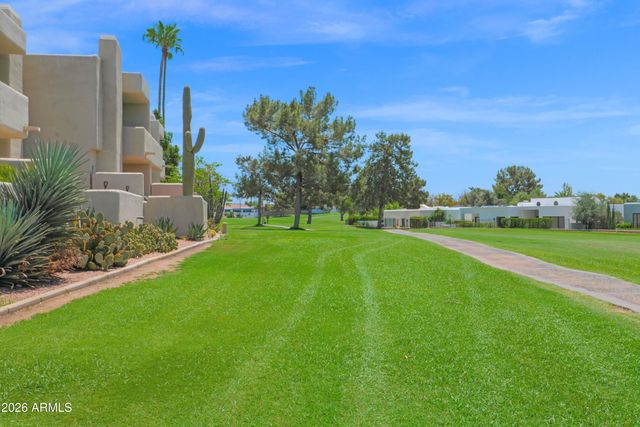 3033 E Rose Lane, Phoenix, AZ 85016