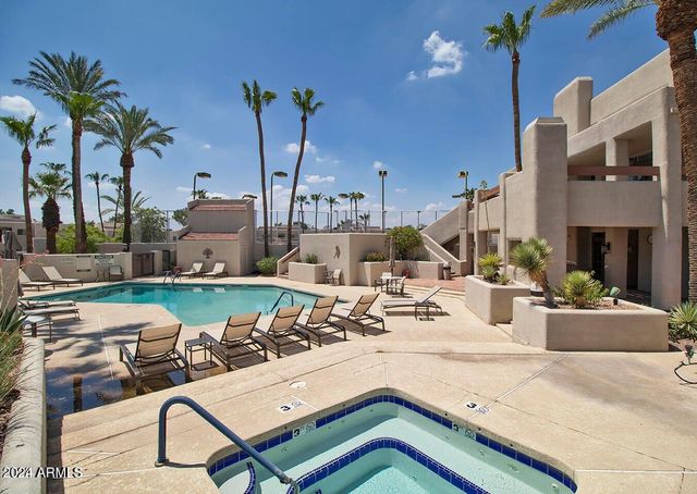 3033 E Rose Lane, Phoenix, AZ 85016