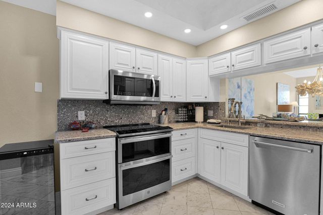 3033 E Rose Lane, Phoenix, AZ 85016