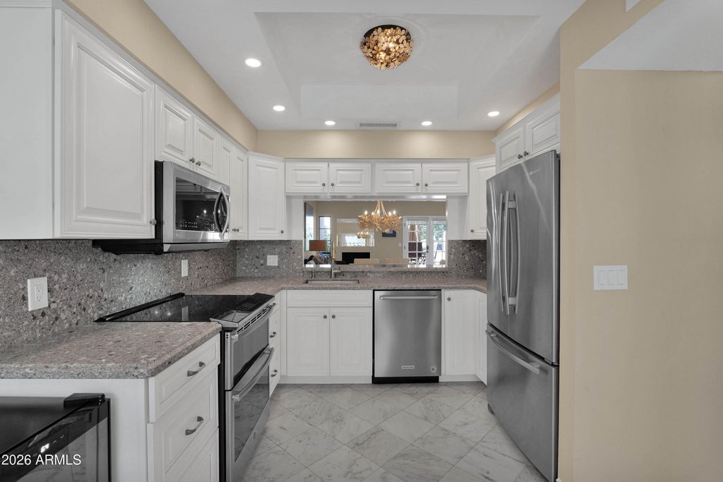 3033 E Rose Lane, Phoenix, AZ 85016 — photo 5