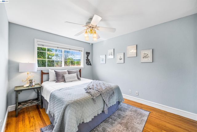 5207 Crestline Way, Pleasanton, CA 94566