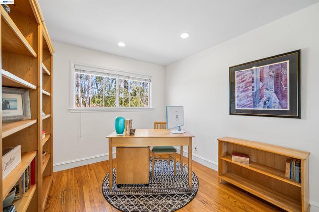 5207 Crestline Way, Pleasanton, CA 94566