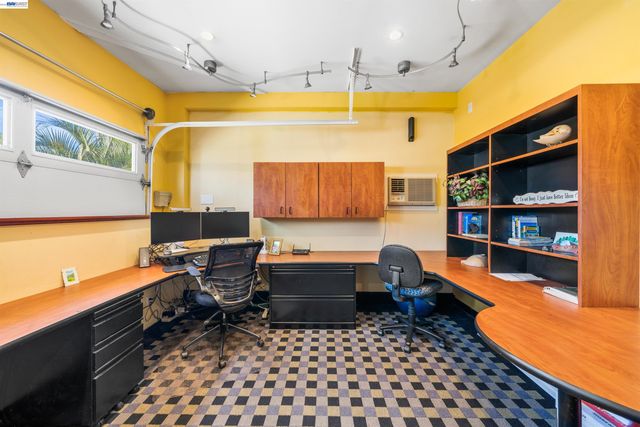 5207 Crestline Way, Pleasanton, CA 94566