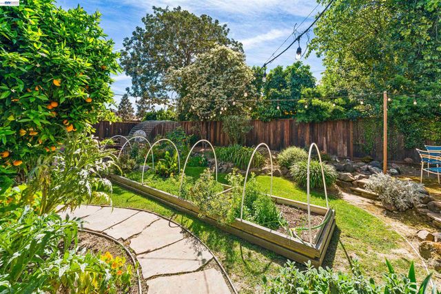 5207 Crestline Way, Pleasanton, CA 94566