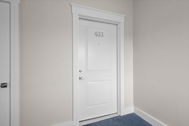 745 Manhattan Boulevard, 403, Dayton, KY 41074