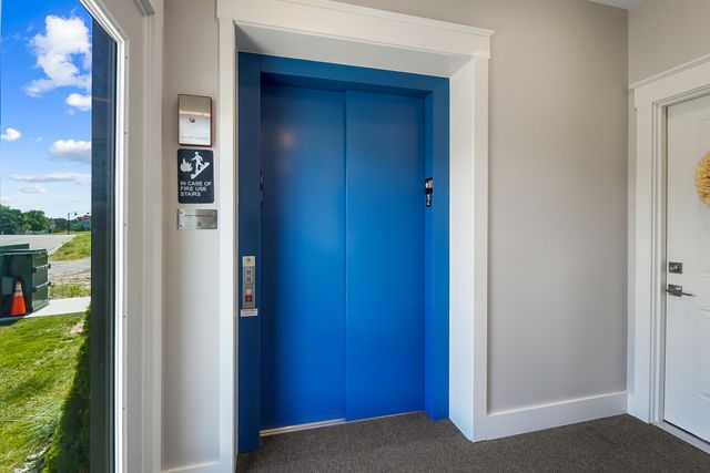 745 Manhattan Boulevard, 403, Dayton, KY 41074