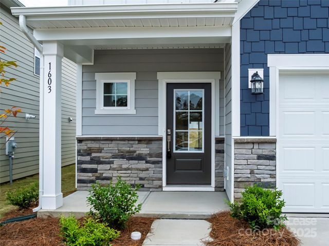 1603 Swallow Tail Drive, Belmont, NC 28012