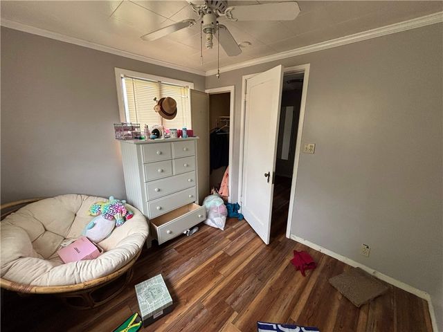 617 Grandview Ave, Clairton, PA 15025