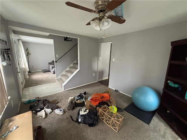 617 Grandview Ave, Clairton, PA 15025