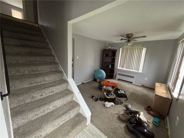 617 Grandview Ave, Clairton, PA 15025