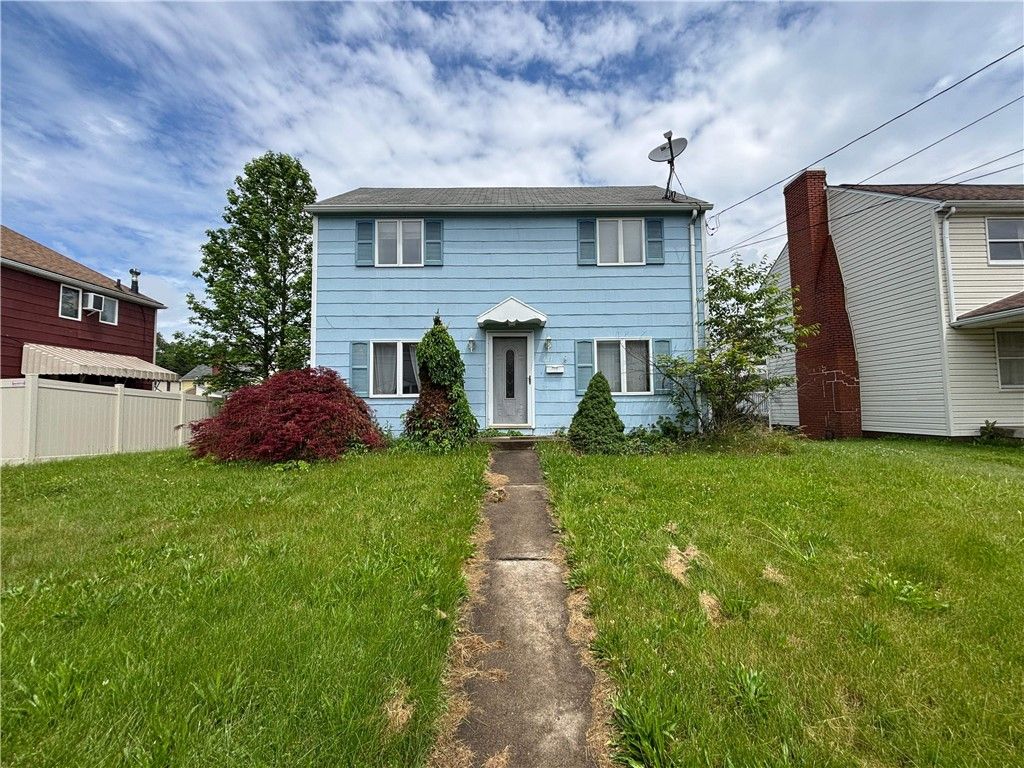617 Grandview Ave, Clairton, PA 15025