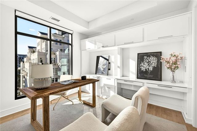 2520 Peachtree NW Road 1003, Atlanta, GA 30305