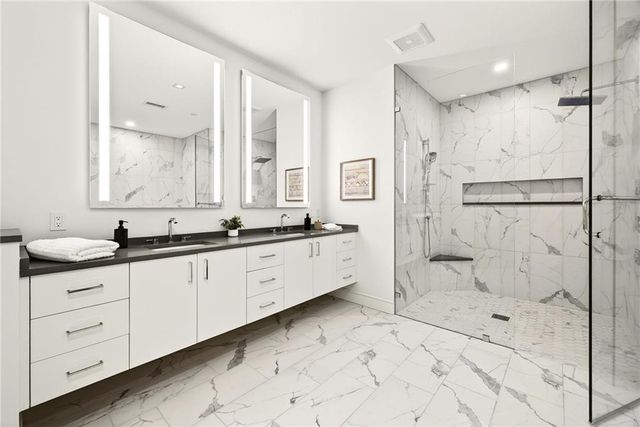 2520 Peachtree NW Road 1003, Atlanta, GA 30305