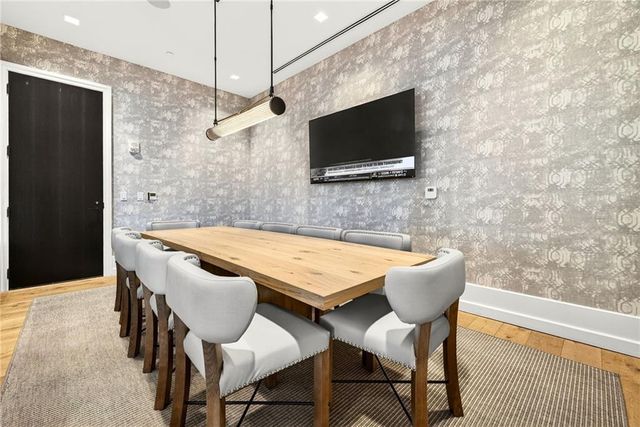 2520 Peachtree NW Road 1003, Atlanta, GA 30305