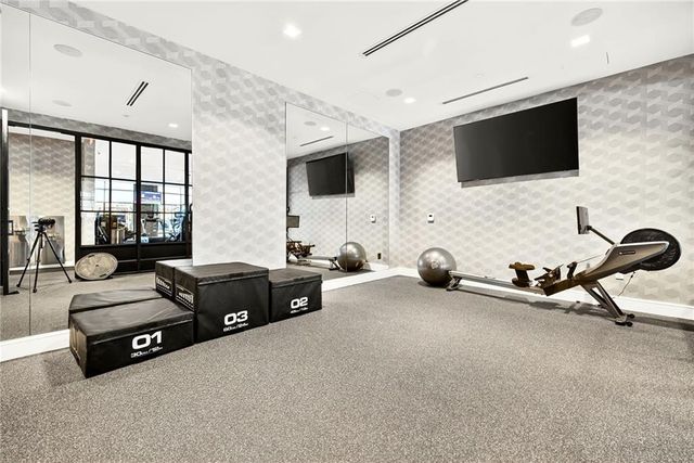 2520 Peachtree NW Road 1003, Atlanta, GA 30305