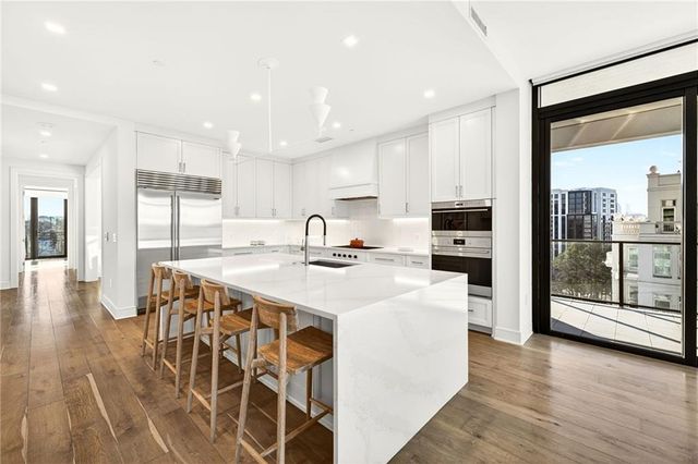 2520 Peachtree NW Road 1003, Atlanta, GA 30305