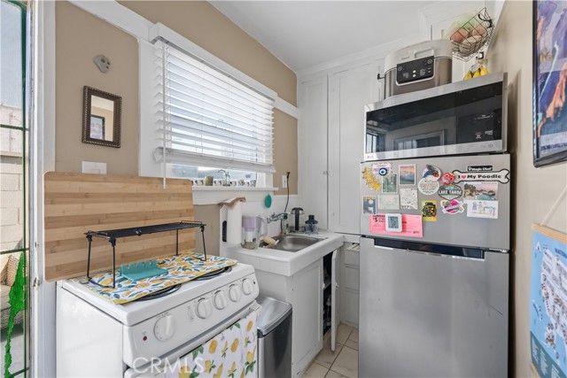 672 Junipero, Long Beach, CA 90814