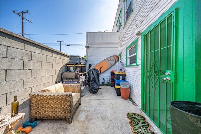 672 Junipero, Long Beach, CA 90814