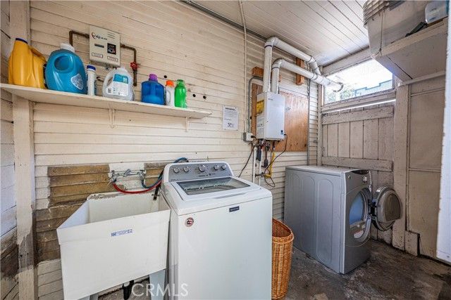 672 Junipero, Long Beach, CA 90814