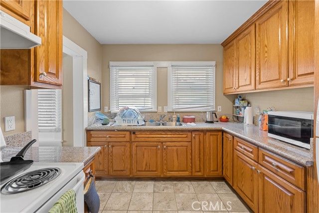 672 Junipero, Long Beach, CA 90814