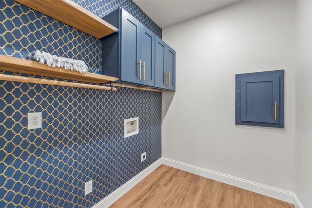 2133 Holly Trail E, Holly Lake Ranch, TX 75765