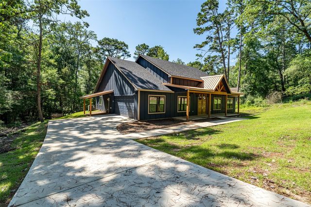 2133 Holly Trail E, Holly Lake Ranch, TX 75765