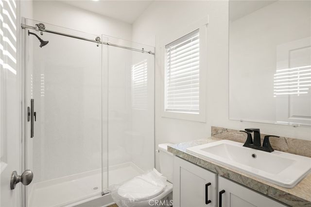732 E Route 66 7, Glendora, CA 91740