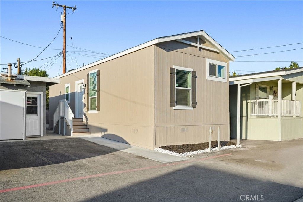 732 E Route 66 7, Glendora, CA 91740