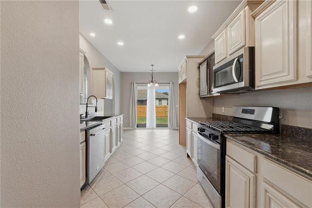 105 Greer Street, Pea Ridge, AR 72751