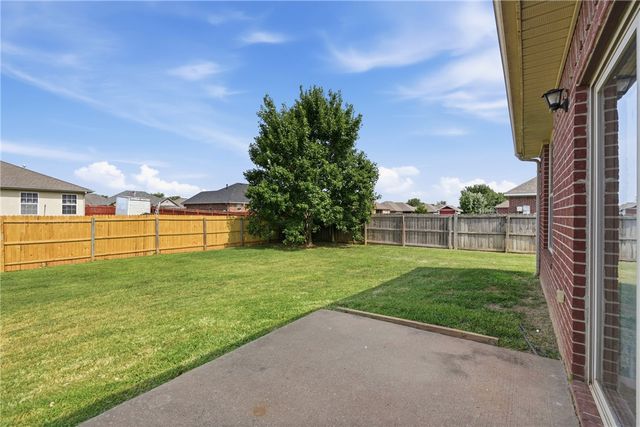 105 Greer Street, Pea Ridge, AR 72751