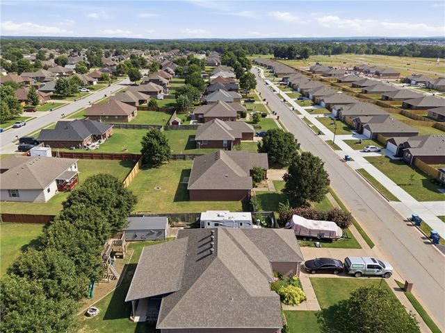 105 Greer Street, Pea Ridge, AR 72751