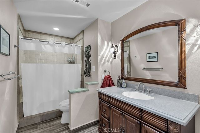 6712 Mission Grove Parkway N, Riverside, CA 92506