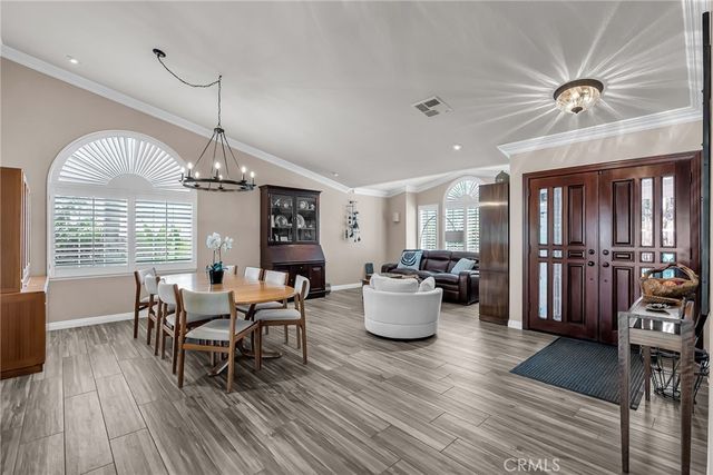 6712 Mission Grove Parkway N, Riverside, CA 92506