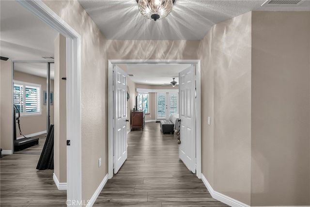 6712 Mission Grove Parkway N, Riverside, CA 92506