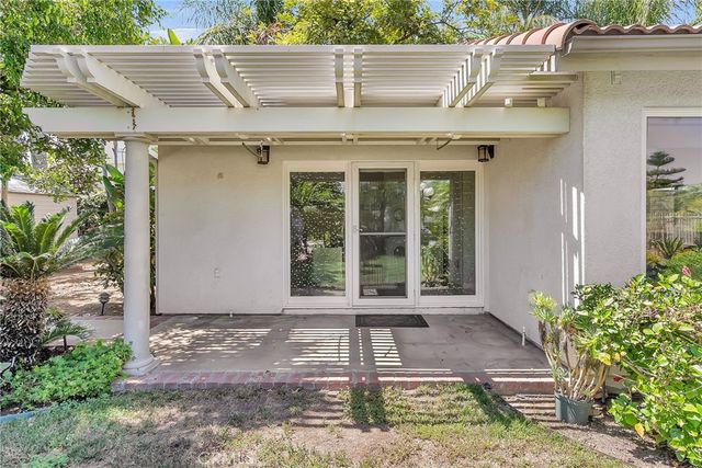 6712 Mission Grove Parkway N, Riverside, CA 92506