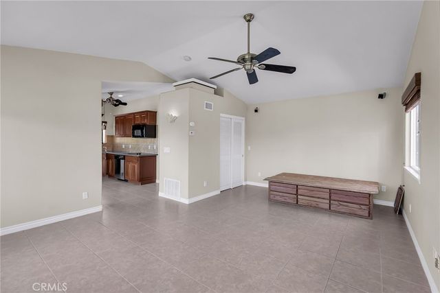 6712 Mission Grove Parkway N, Riverside, CA 92506