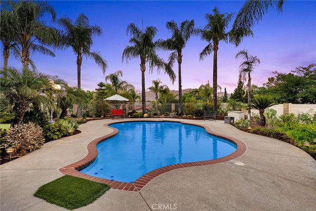 6712 Mission Grove Parkway N, Riverside, CA 92506