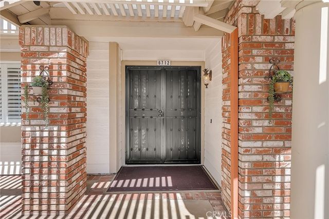 6712 Mission Grove Parkway N, Riverside, CA 92506