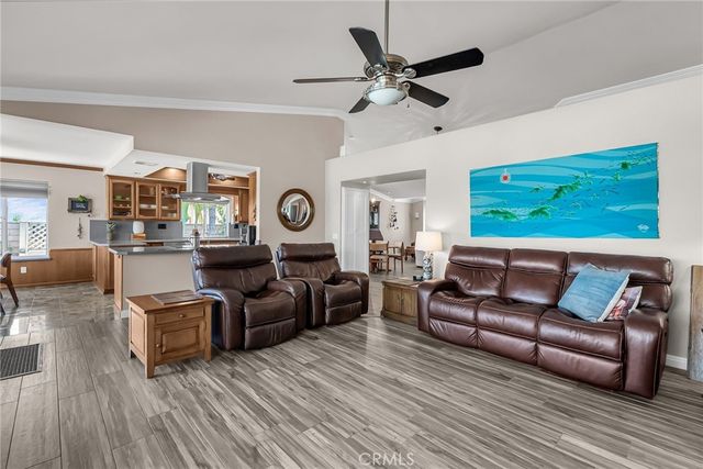 6712 Mission Grove Parkway N, Riverside, CA 92506