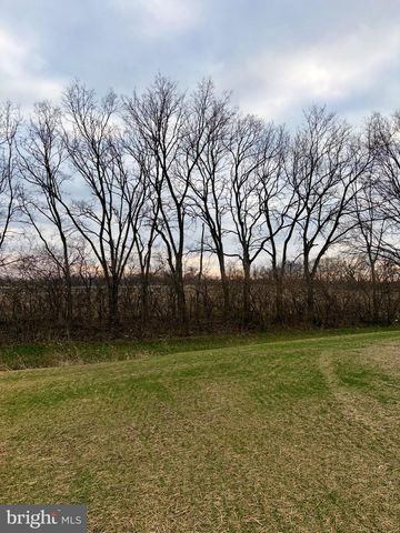 26 AMERICAN AVE, Carlisle, PA 17013