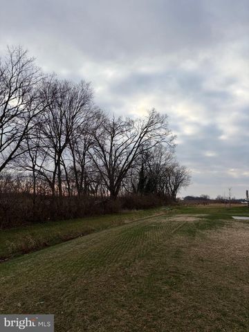 26 AMERICAN AVE, Carlisle, PA 17013