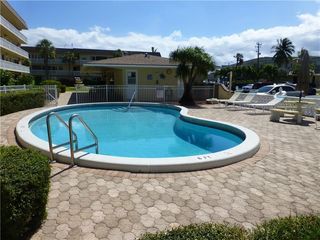 1965 SE 5TH Court 104, Pompano Beach, FL 33060