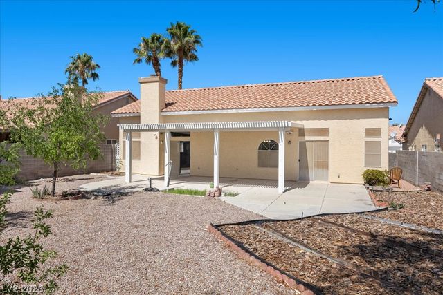 5720 Southern Trails Court, Las Vegas, NV 89113