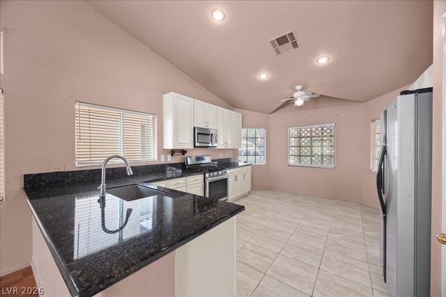 5720 Southern Trails Court, Las Vegas, NV 89113