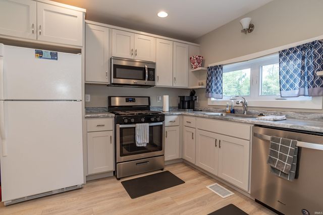 750 S Walnut Street, Bloomington, IN 47401