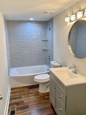 1715 Seifried St, Nashville, TN 37208