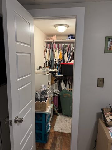 1715 Seifried St, Nashville, TN 37208