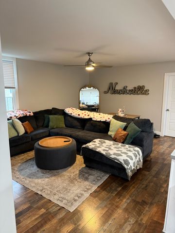 1715 Seifried St, Nashville, TN 37208