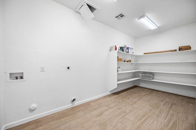 10463 E Olla Avenue, Mesa, AZ 85212